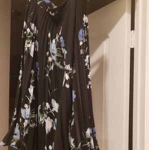 Pleated floral A-line midi skirt